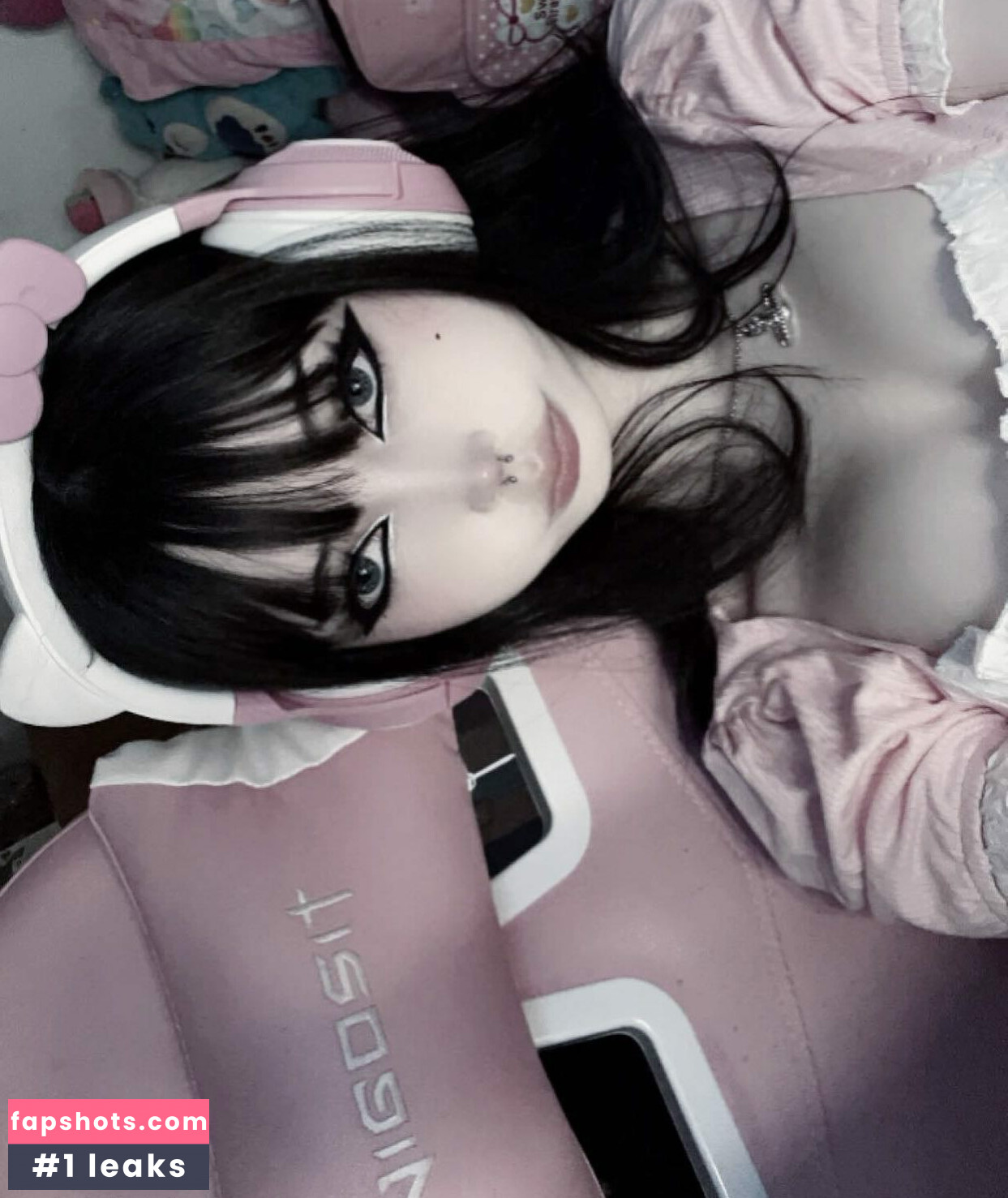 Sashad0ll gallery photo #12