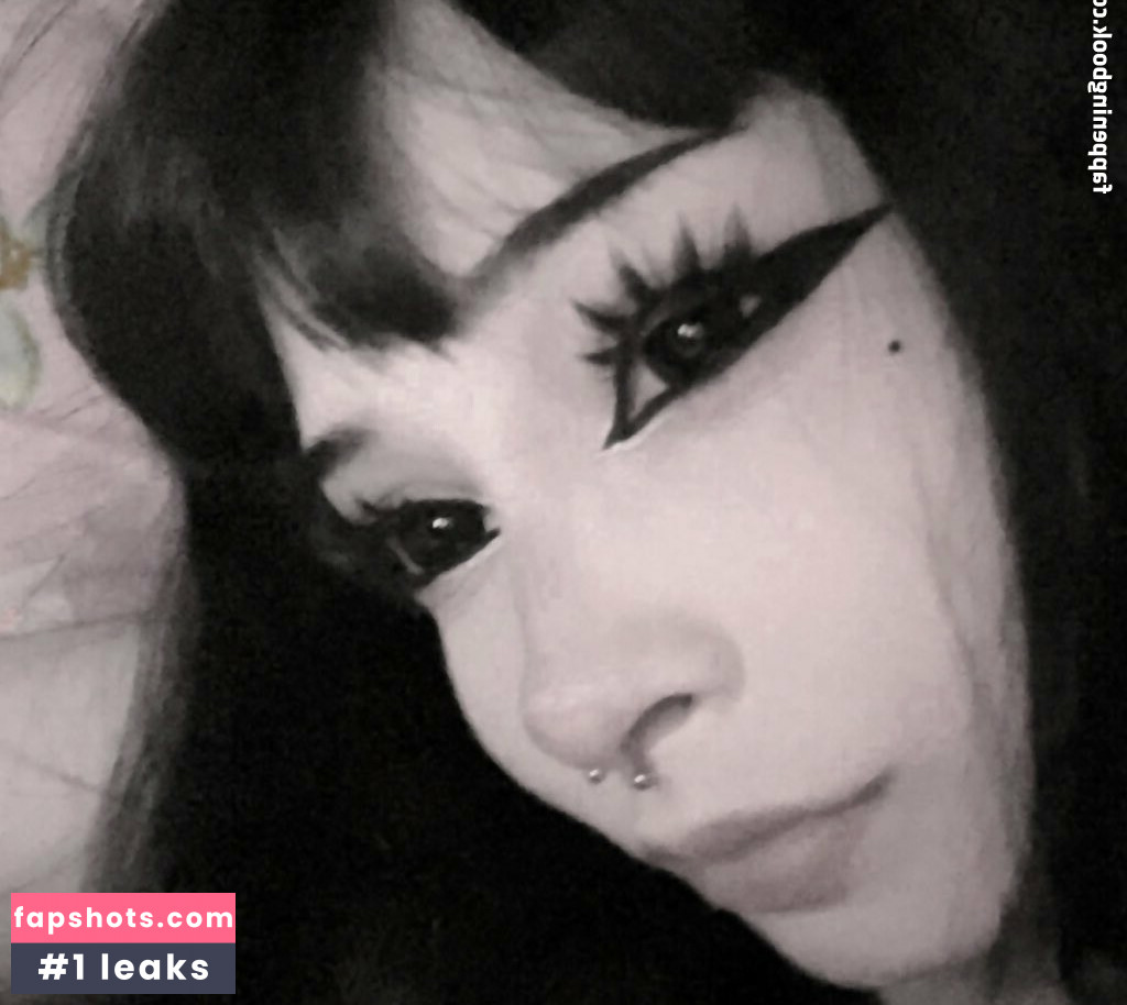 Sashad0ll gallery photo #5