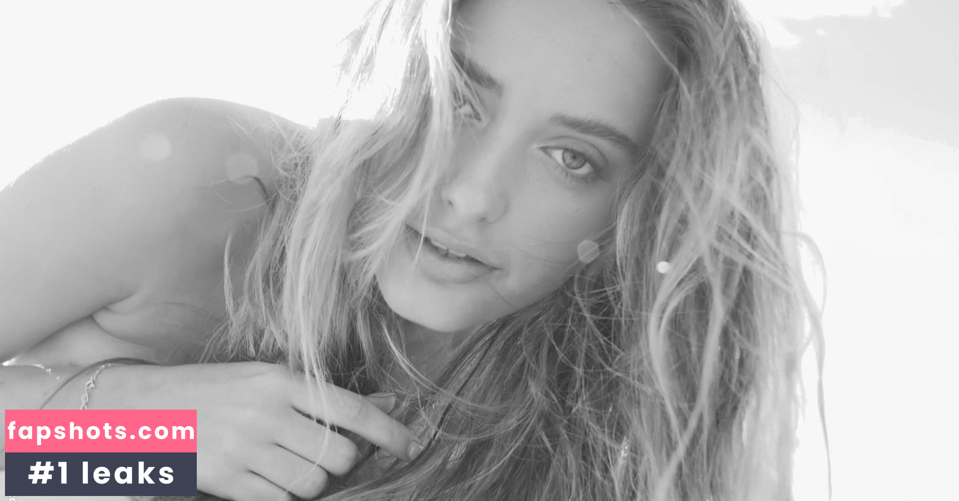 Saskia Jenkins gallery photo #4