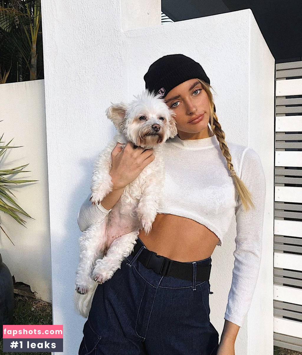 Saskia Jenkins gallery photo #68