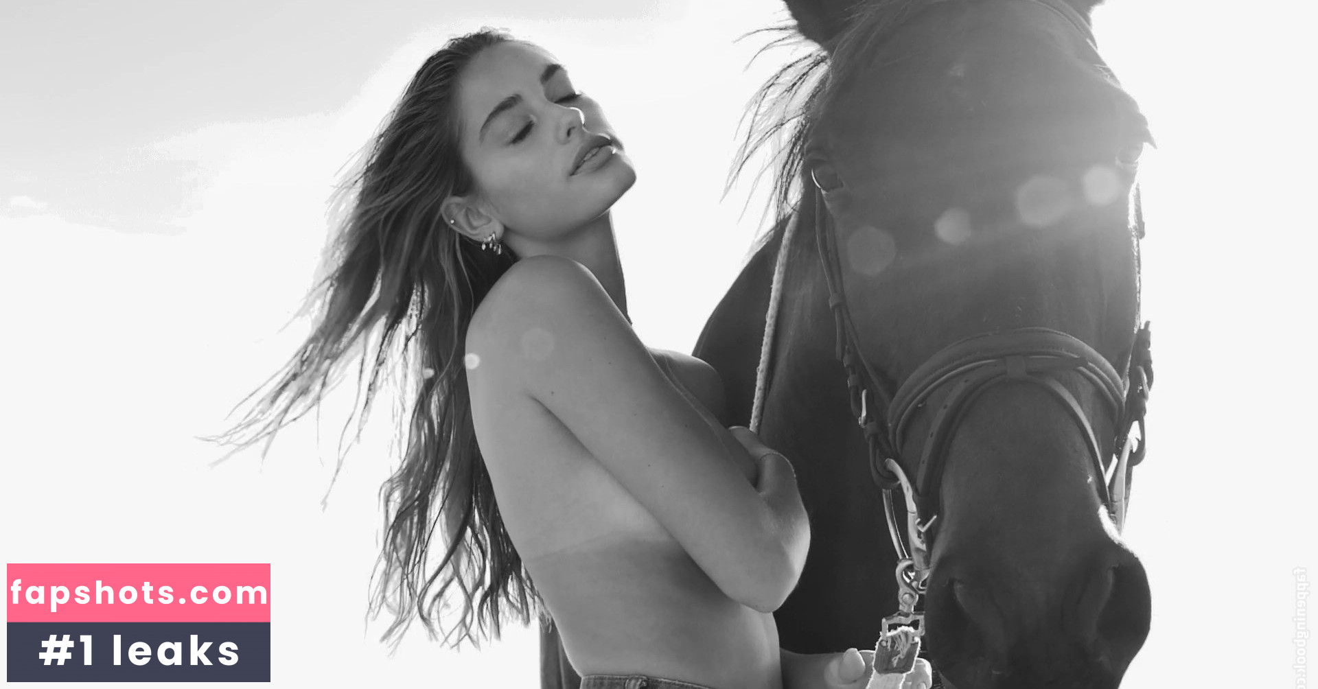 Saskia Jenkins gallery photo #10