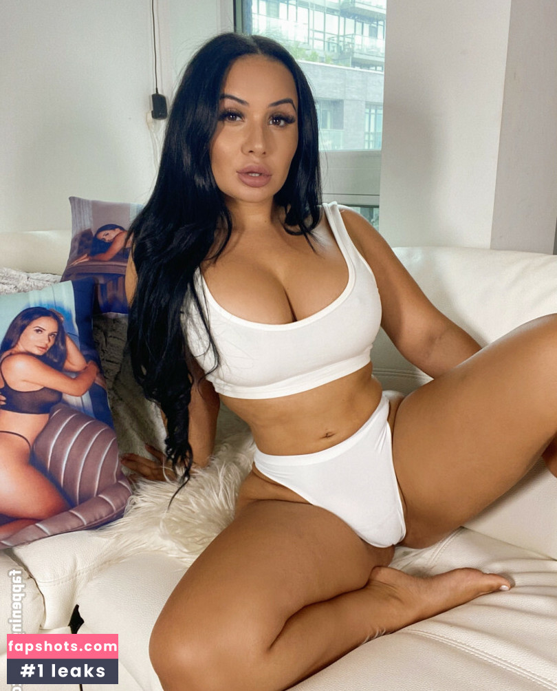 Sassy Mandy Nude Leaks OnlyFans Photos #4 - LeakJerk