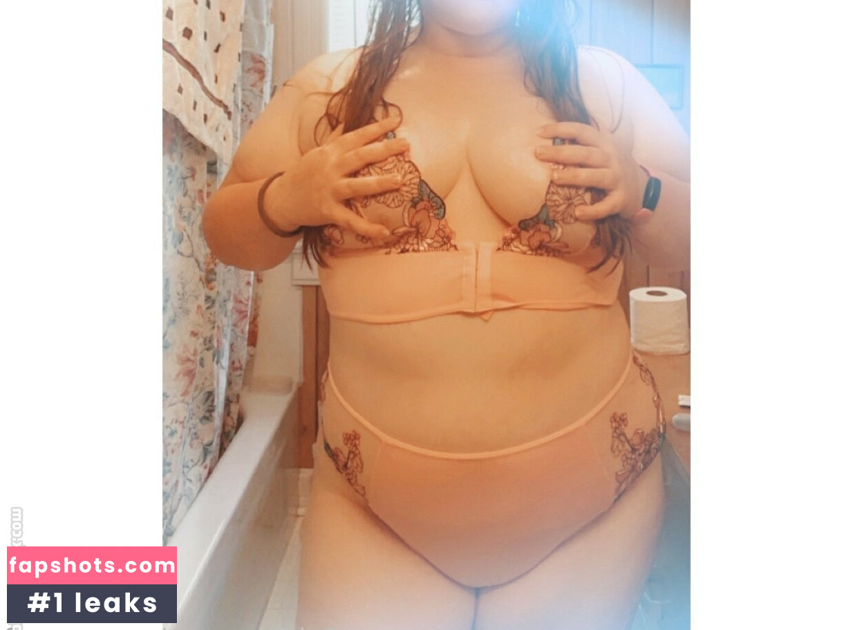 sassyysuzyy2 gallery photo #20