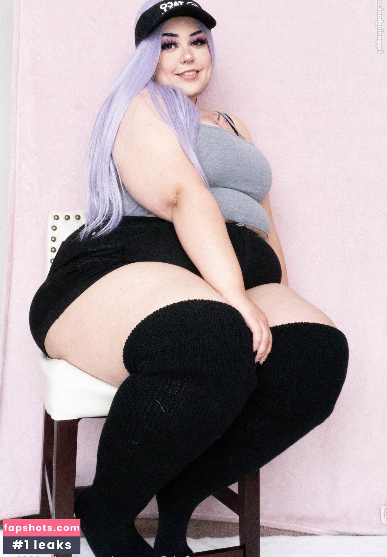 satanpanties666free nude babe gallery