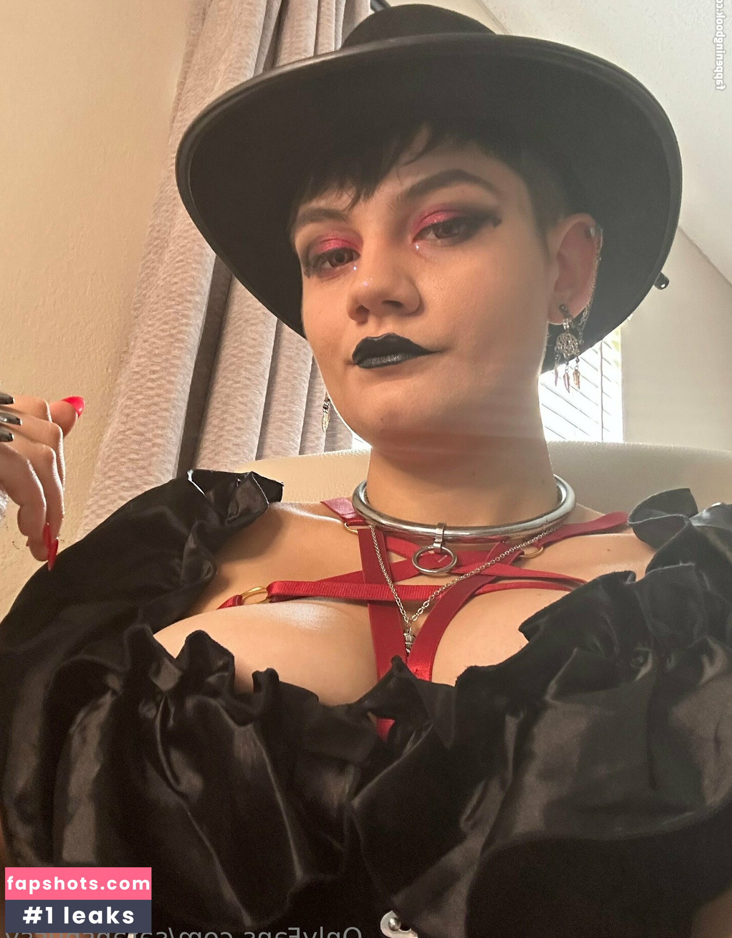 satanshussy gallery photo #14