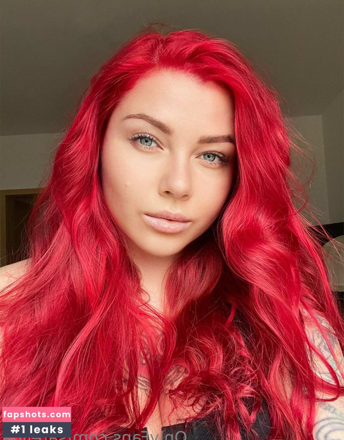 satelina gallery photo #4