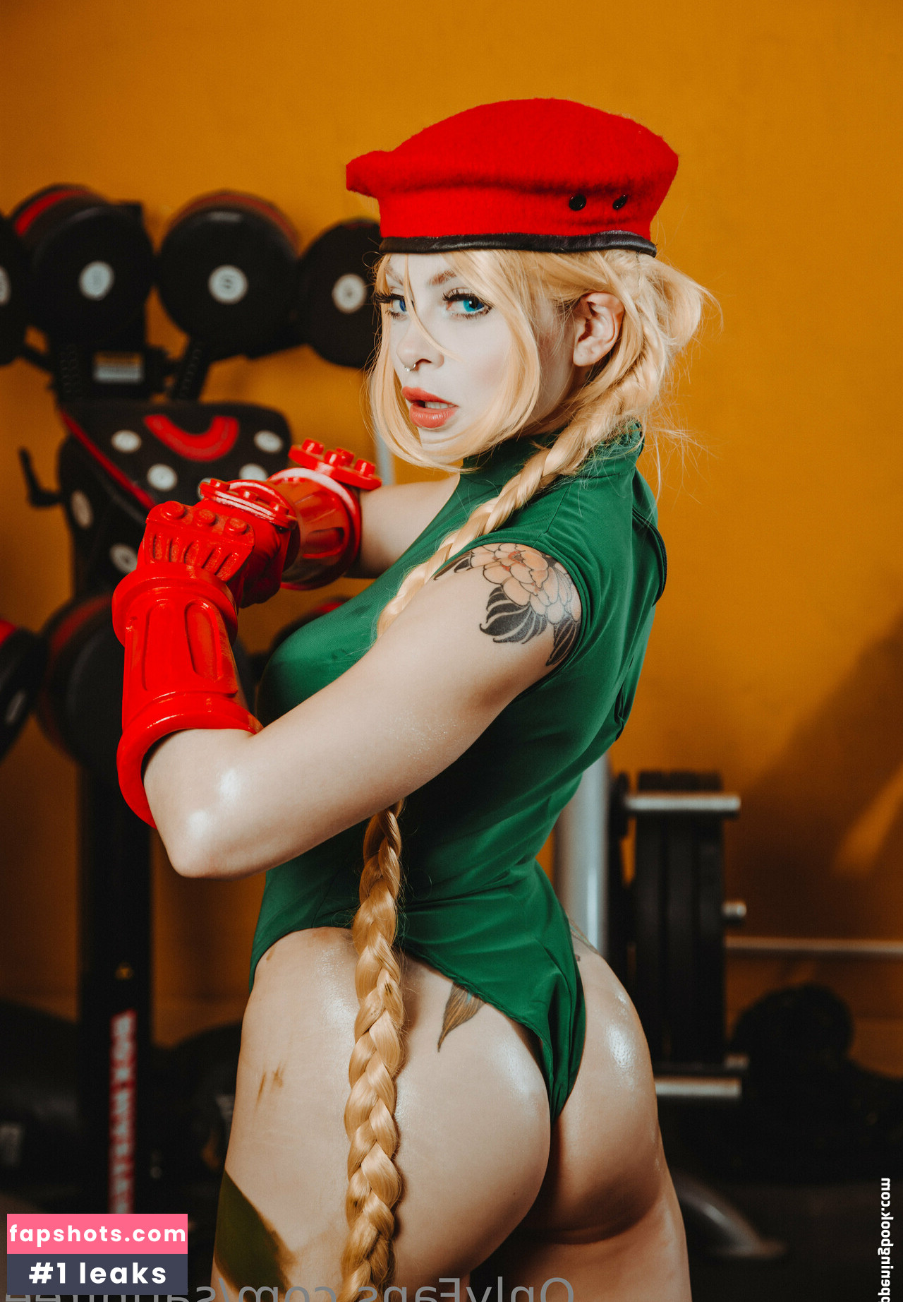 satinfree gallery photo #11