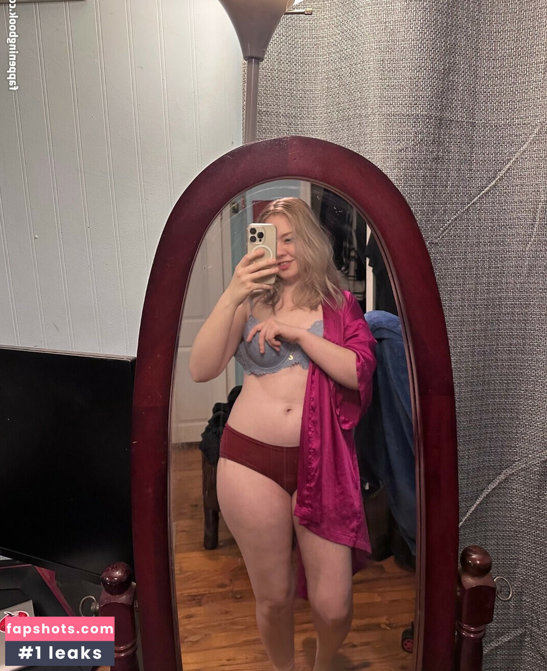 Sativa Skies gallery photo #7