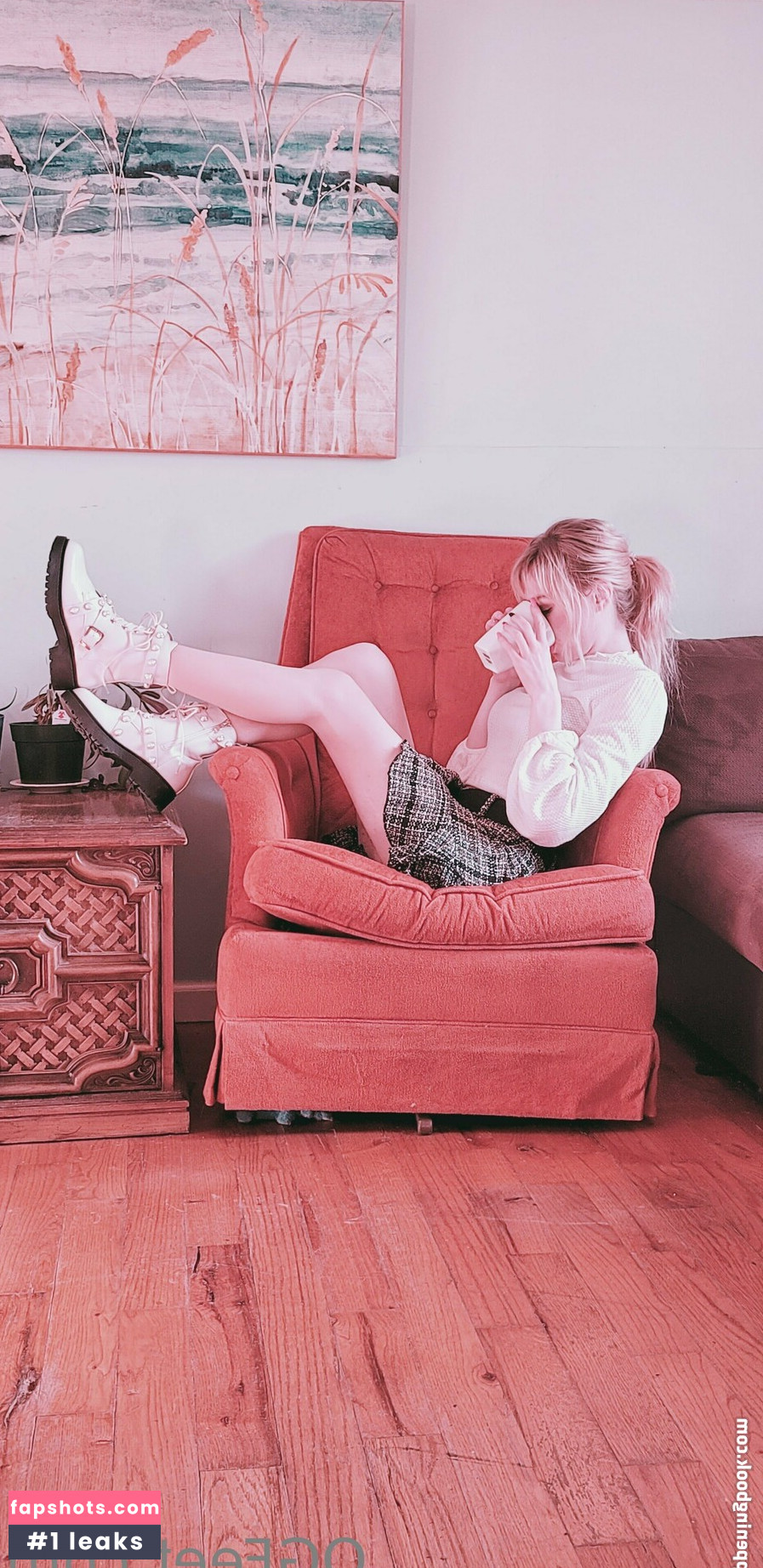 sativaskies Nude Leaks OnlyFans Photos #30 - LeakJerk