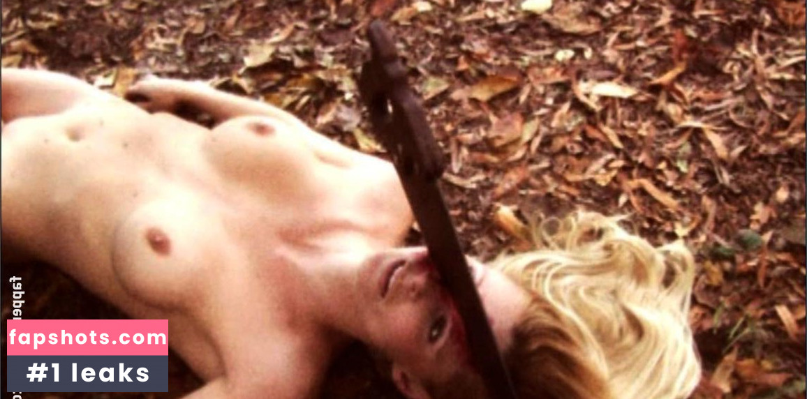 Savannah Costello gallery photo #3