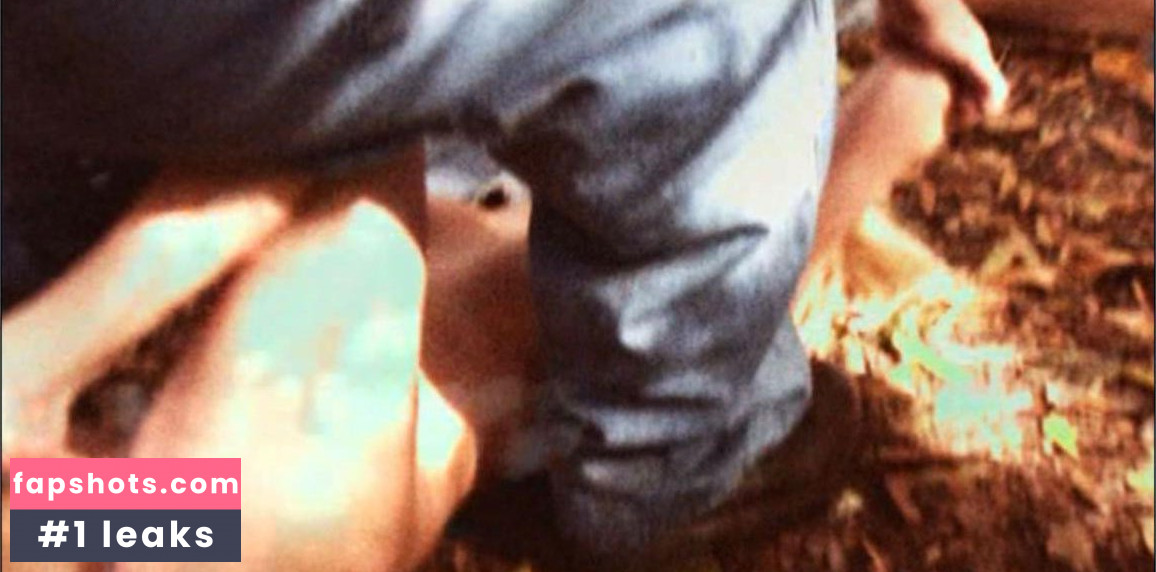 Savannah Costello gallery photo #5