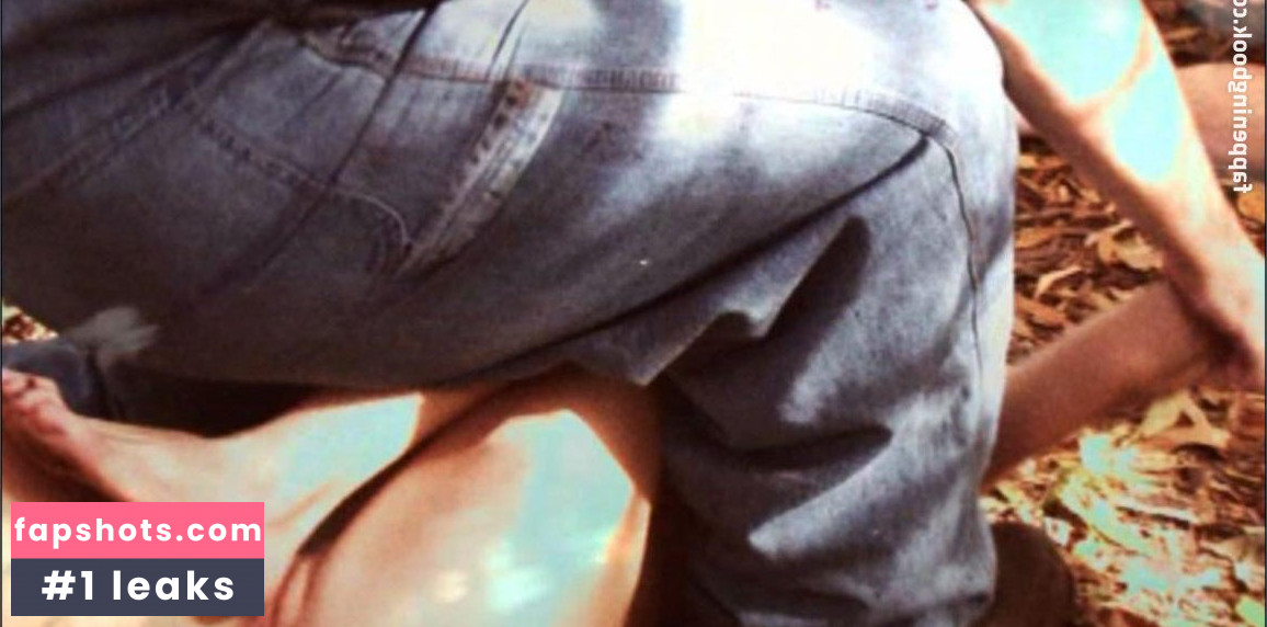 Savannah Costello gallery photo #7