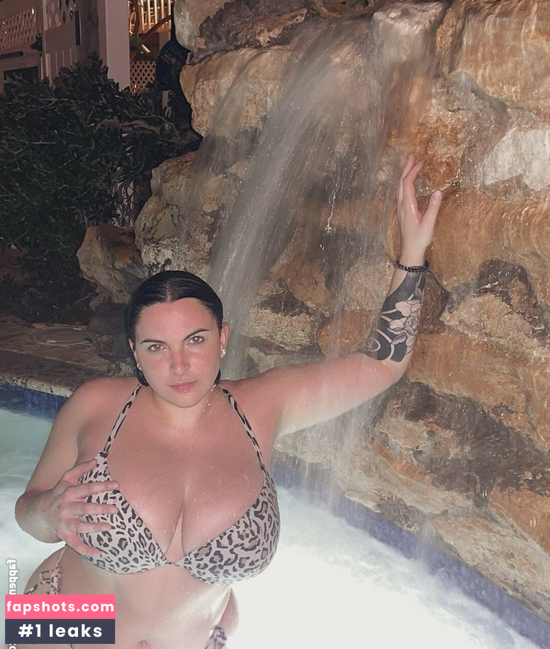 Savannah gallery photo #30