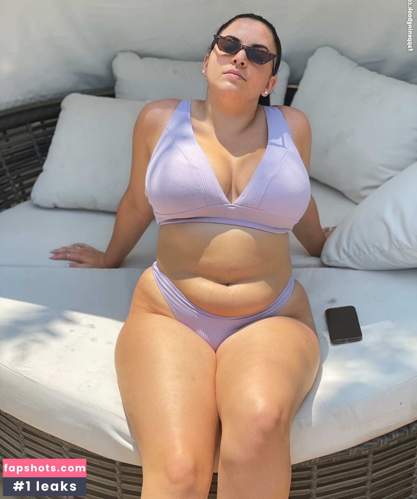 Savannah gallery photo #40