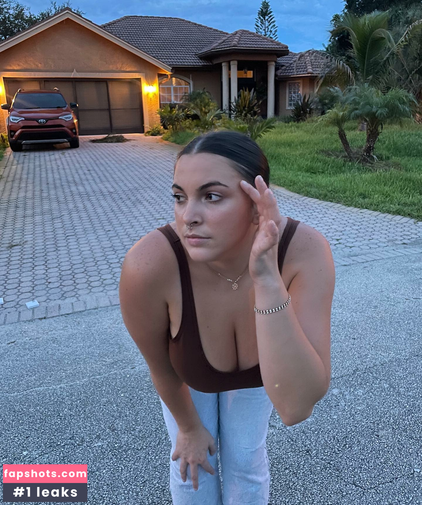 Savannah gallery photo #45