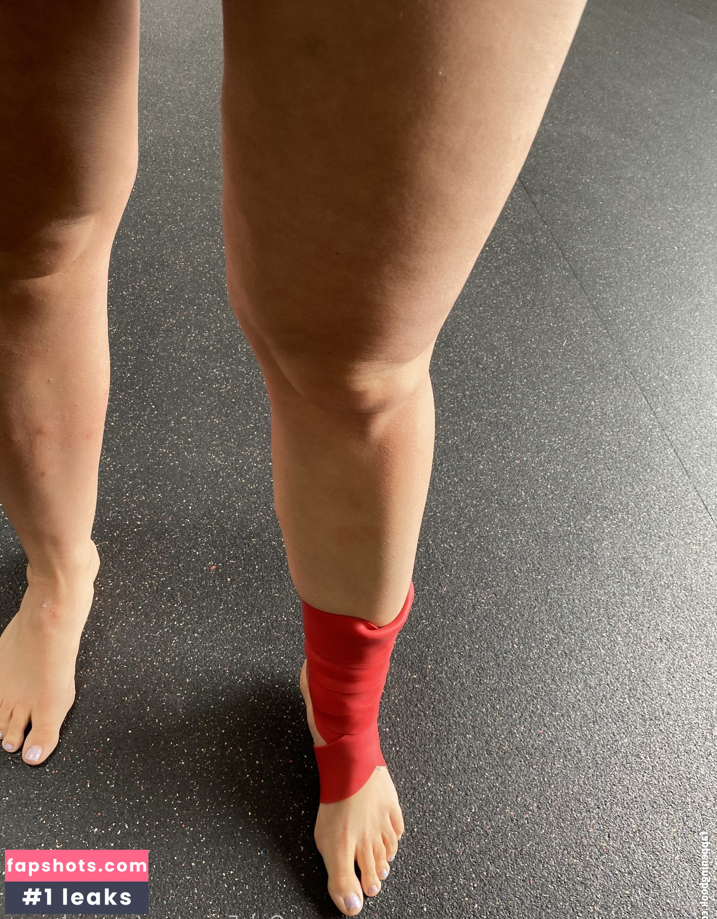 Savannah Roses gallery photo #136