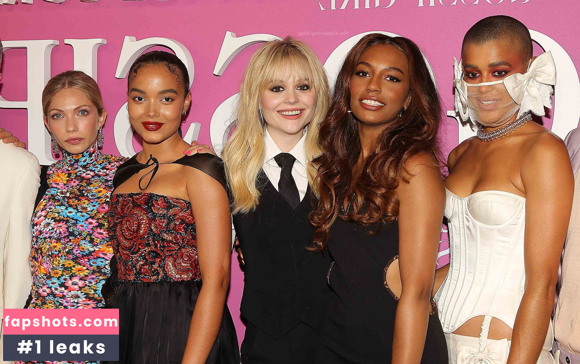 Savannah Smith gallery photo #12