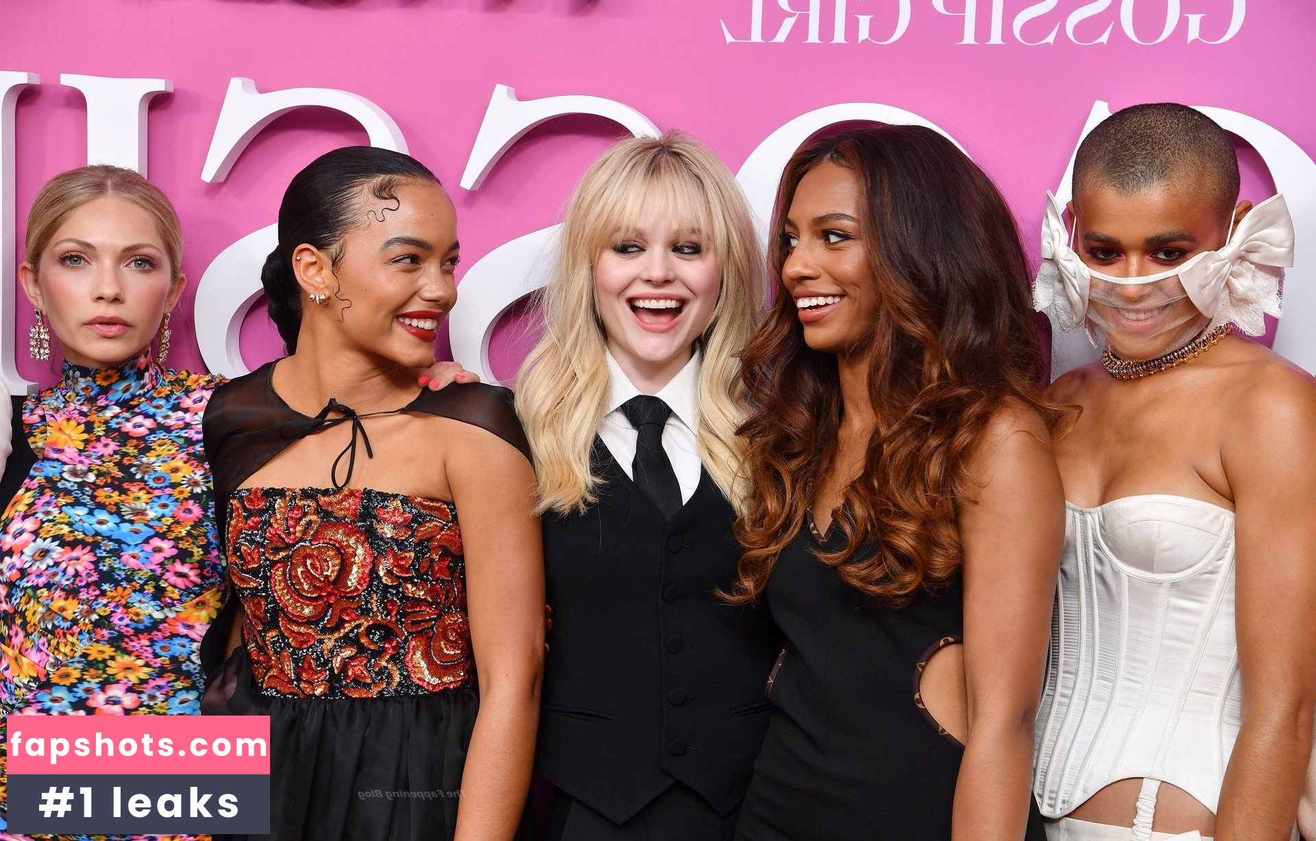 Savannah Smith gallery photo #18