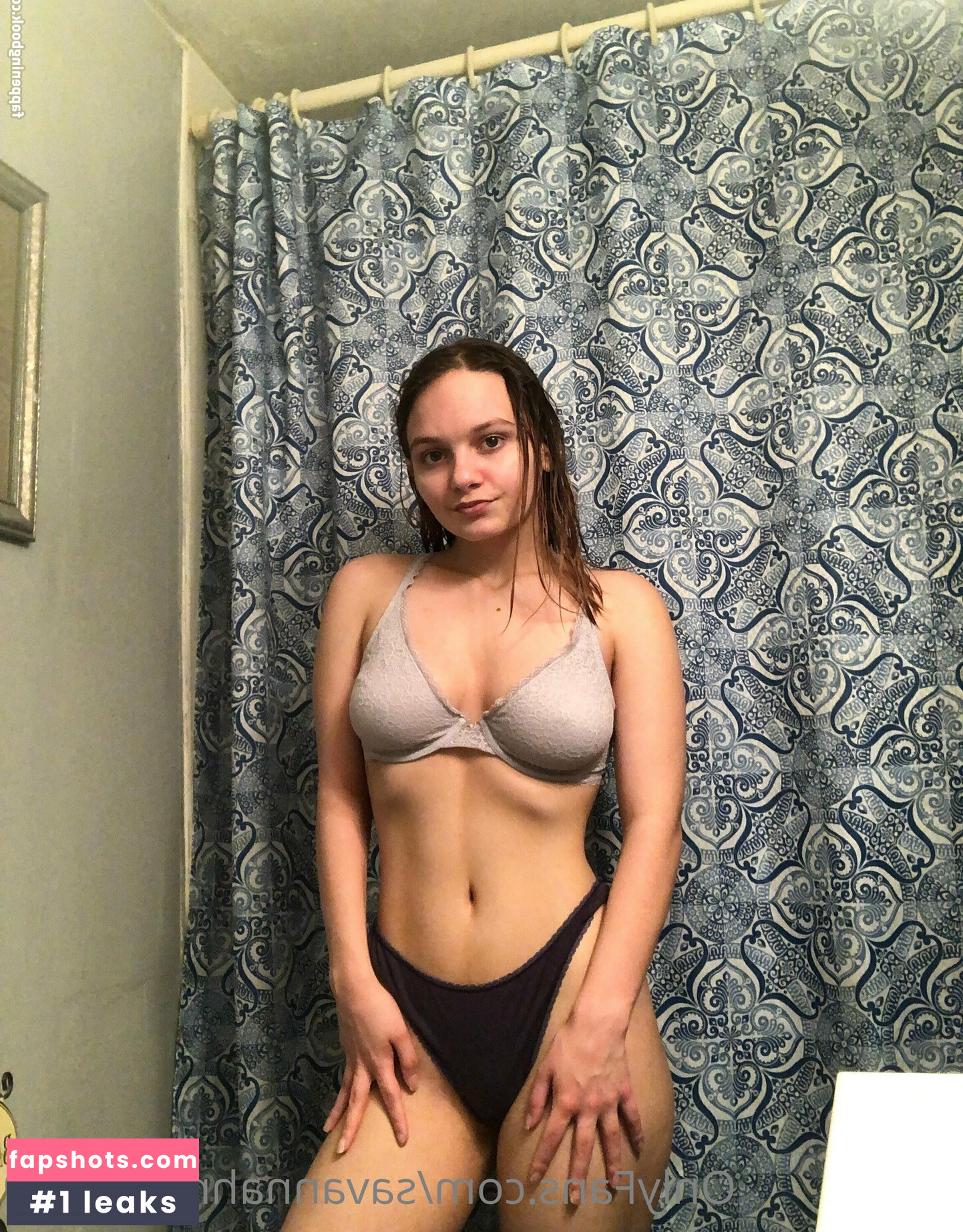 Savannahmalaby19 gallery photo #38