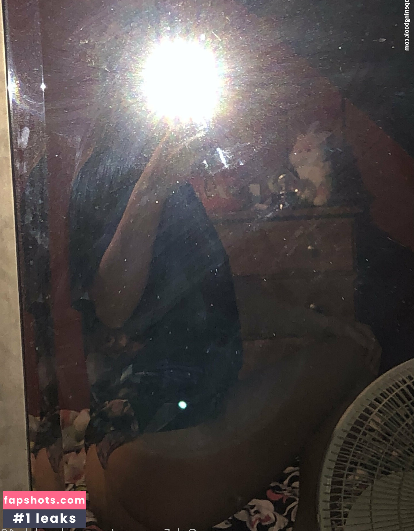 Savannahmalaby19 gallery photo #41