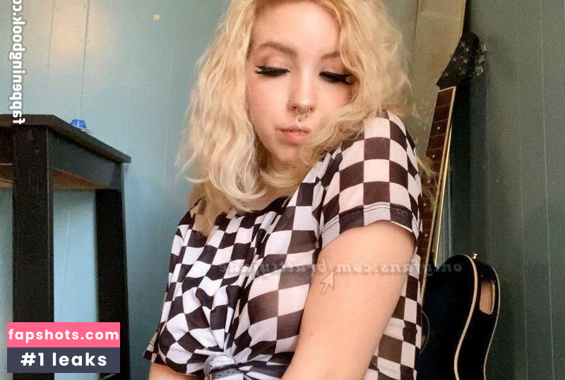 savannahsirengfe gallery photo #17