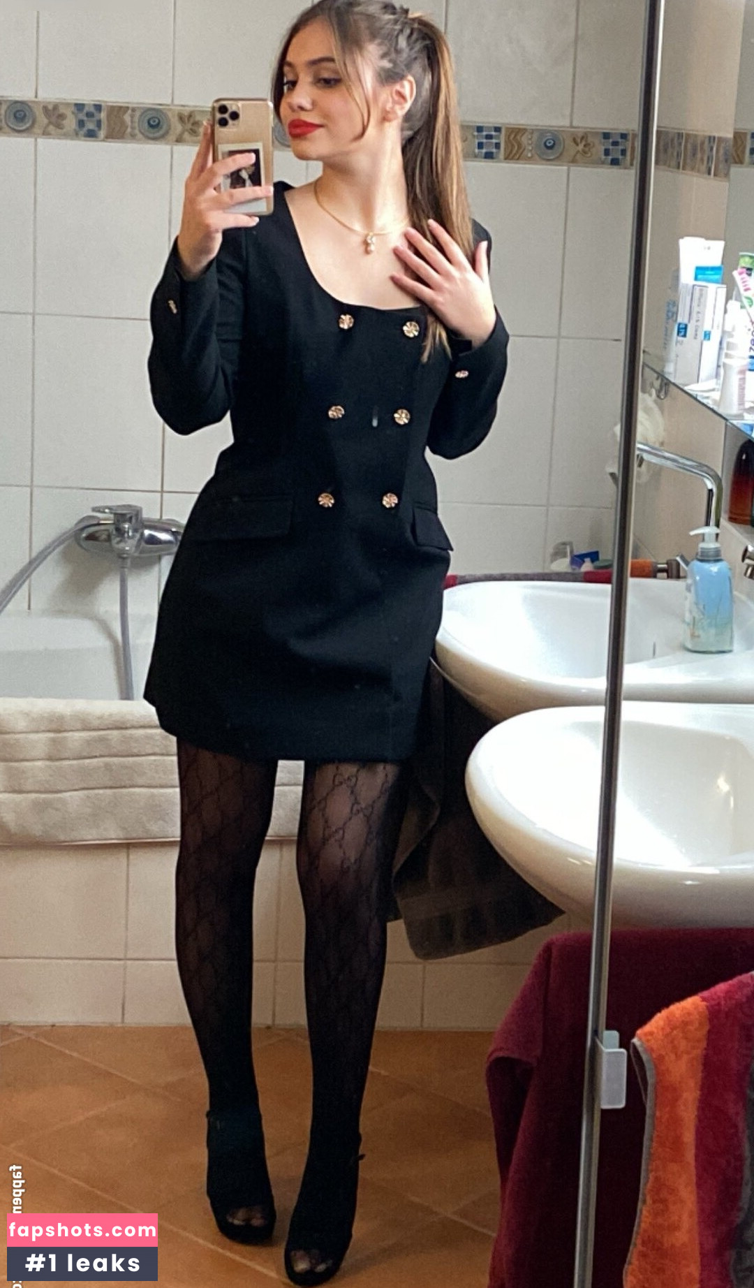 Sawlties gallery photo #5