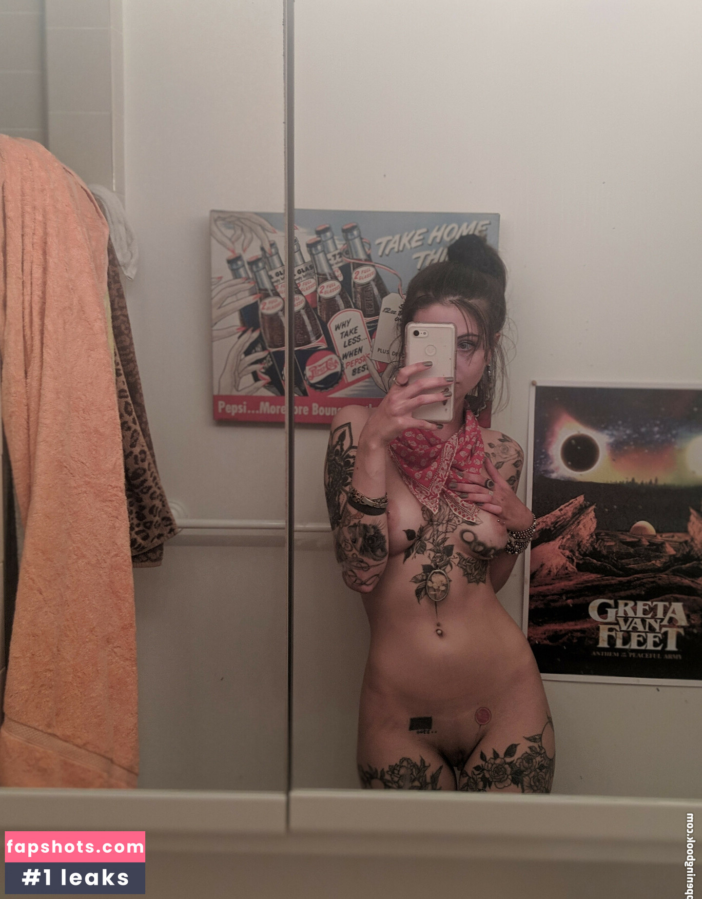 Sawyer Croft gallery photo #12