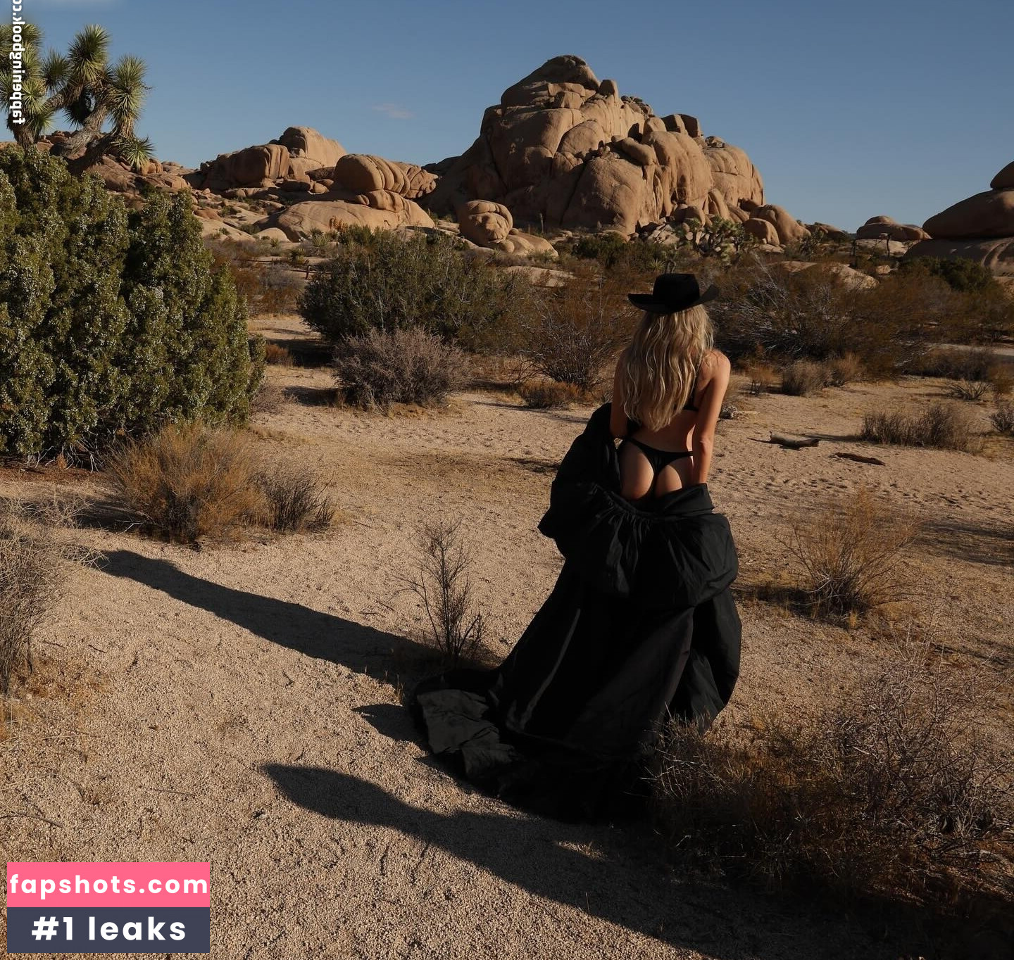 Saxon Sharbino gallery photo #43