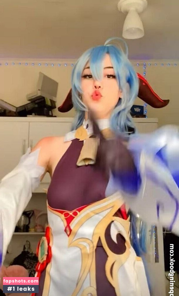 Say_cat gallery photo #13