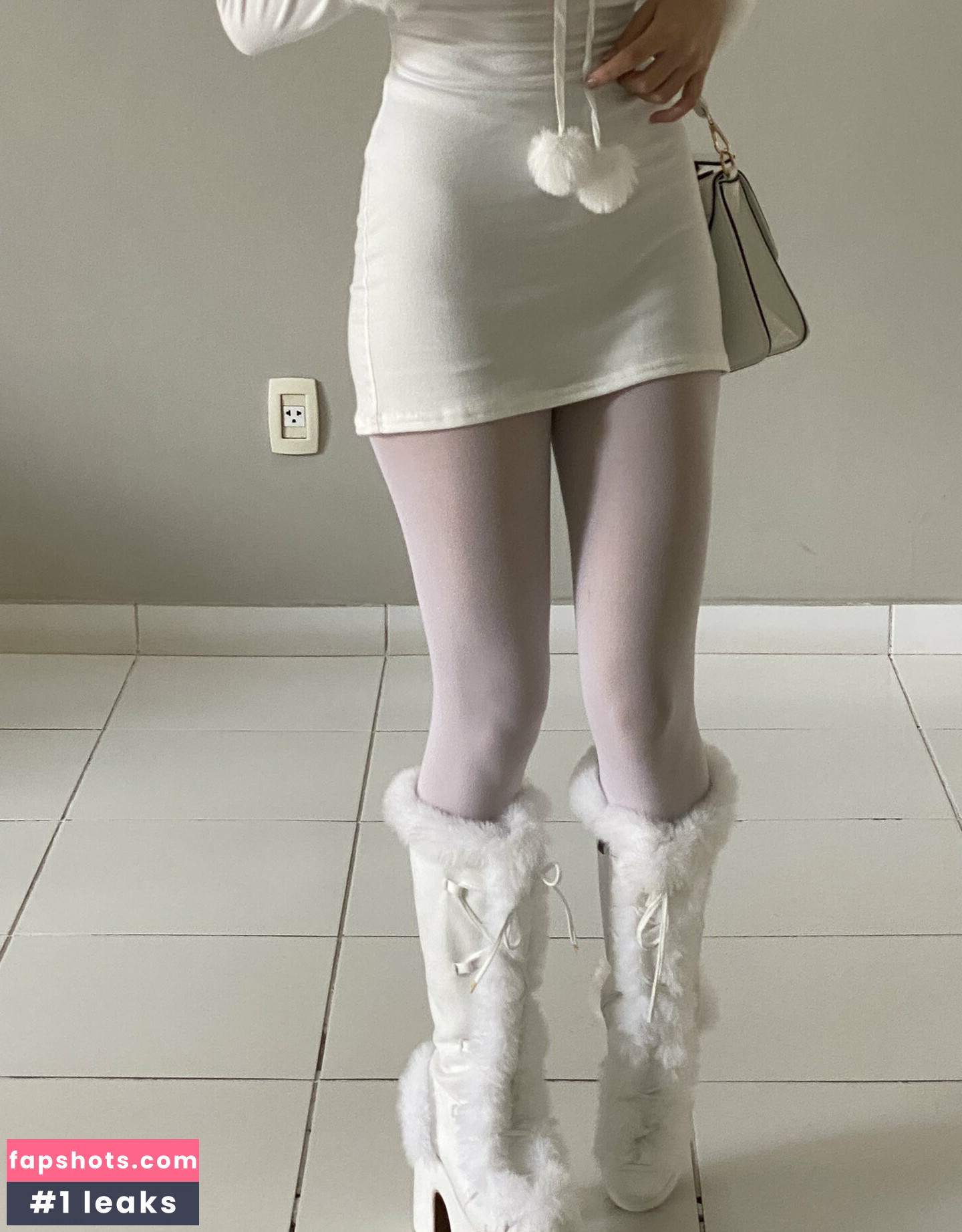 Say Cat Pe nude babe gallery