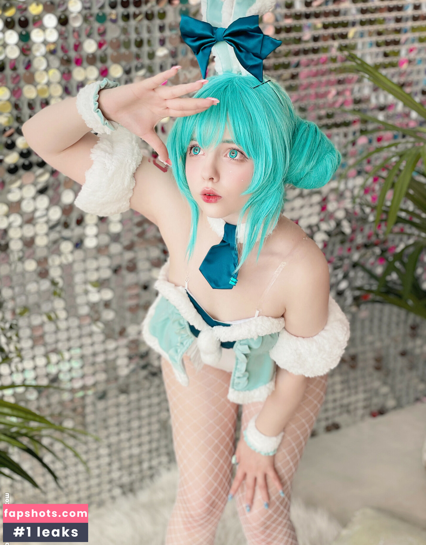 Saya Scarlet gallery photo #102