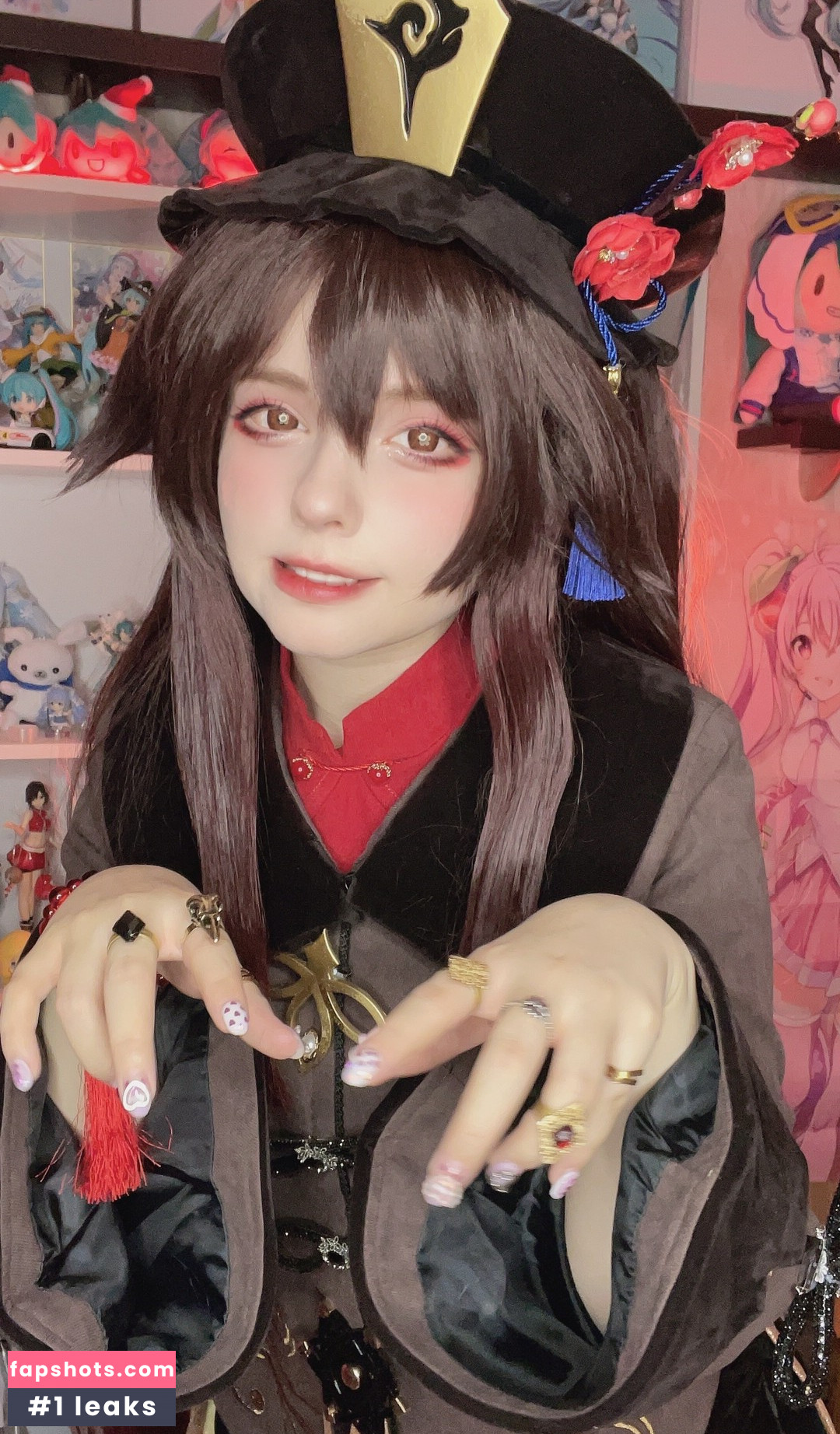 Saya Scarlet gallery photo #124