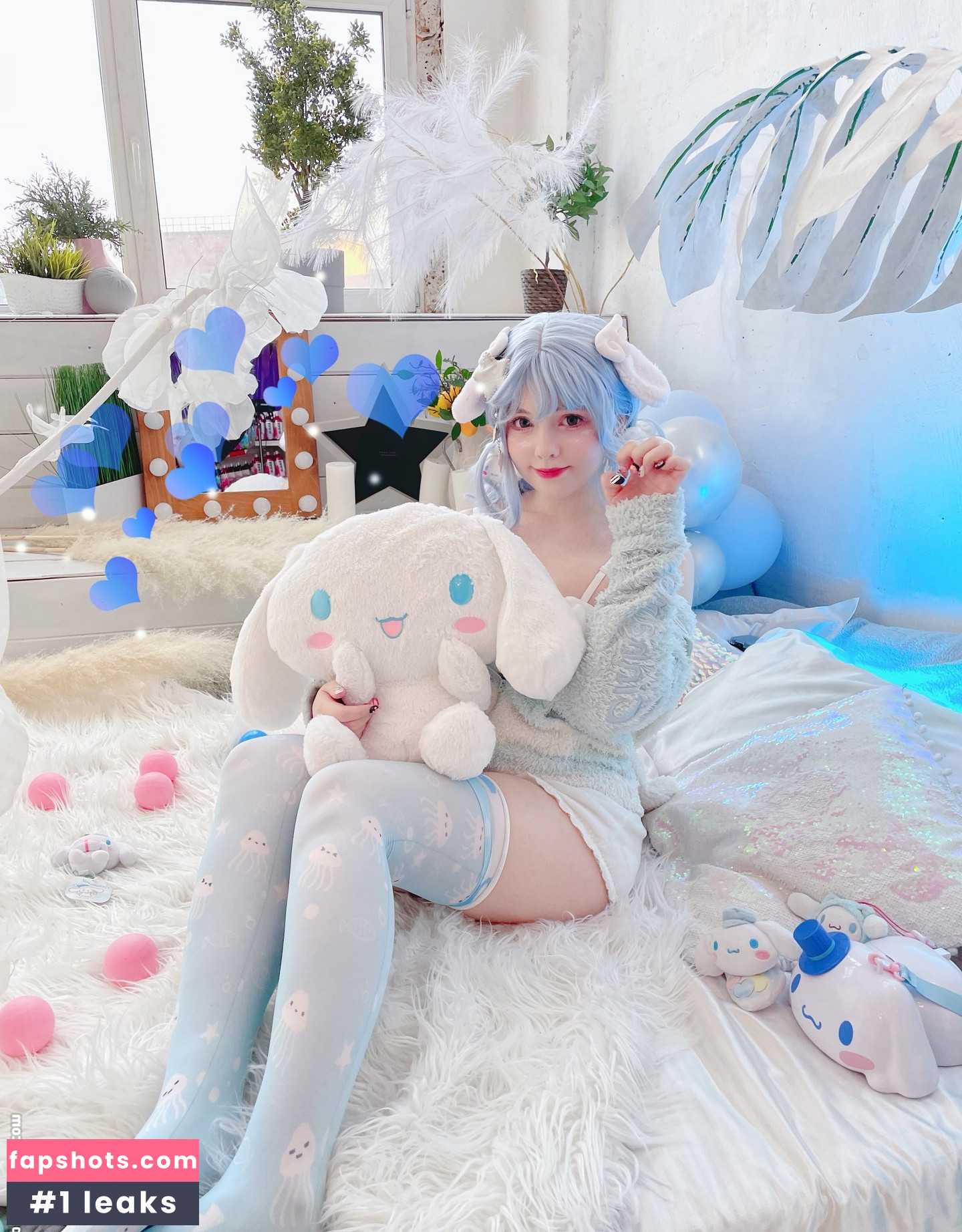 Saya Scarlet gallery photo #129