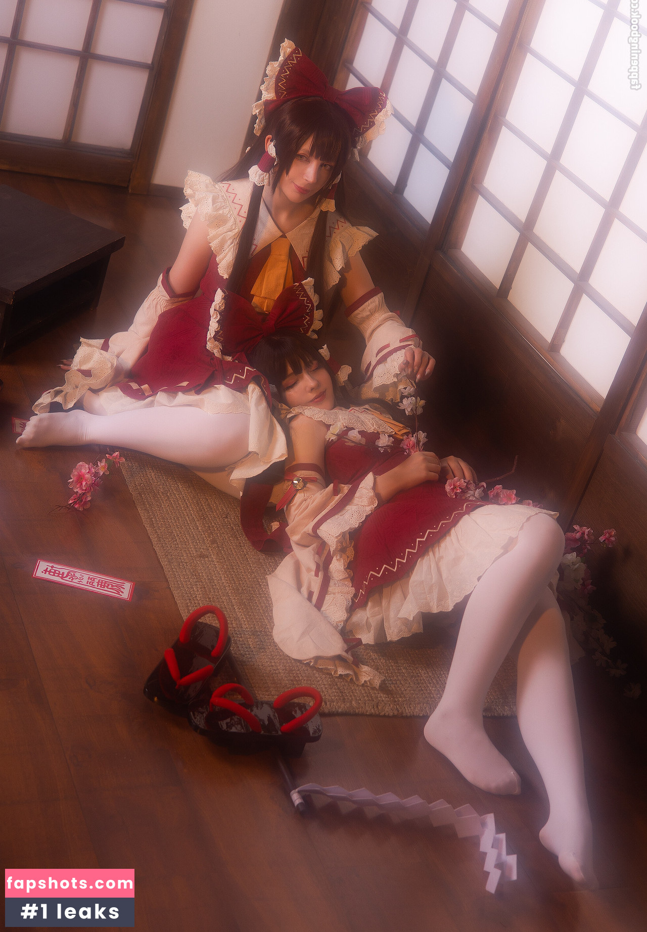 Saya Scarlet gallery photo #138