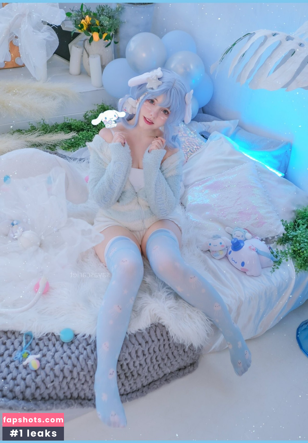 Saya Scarlet gallery photo #142