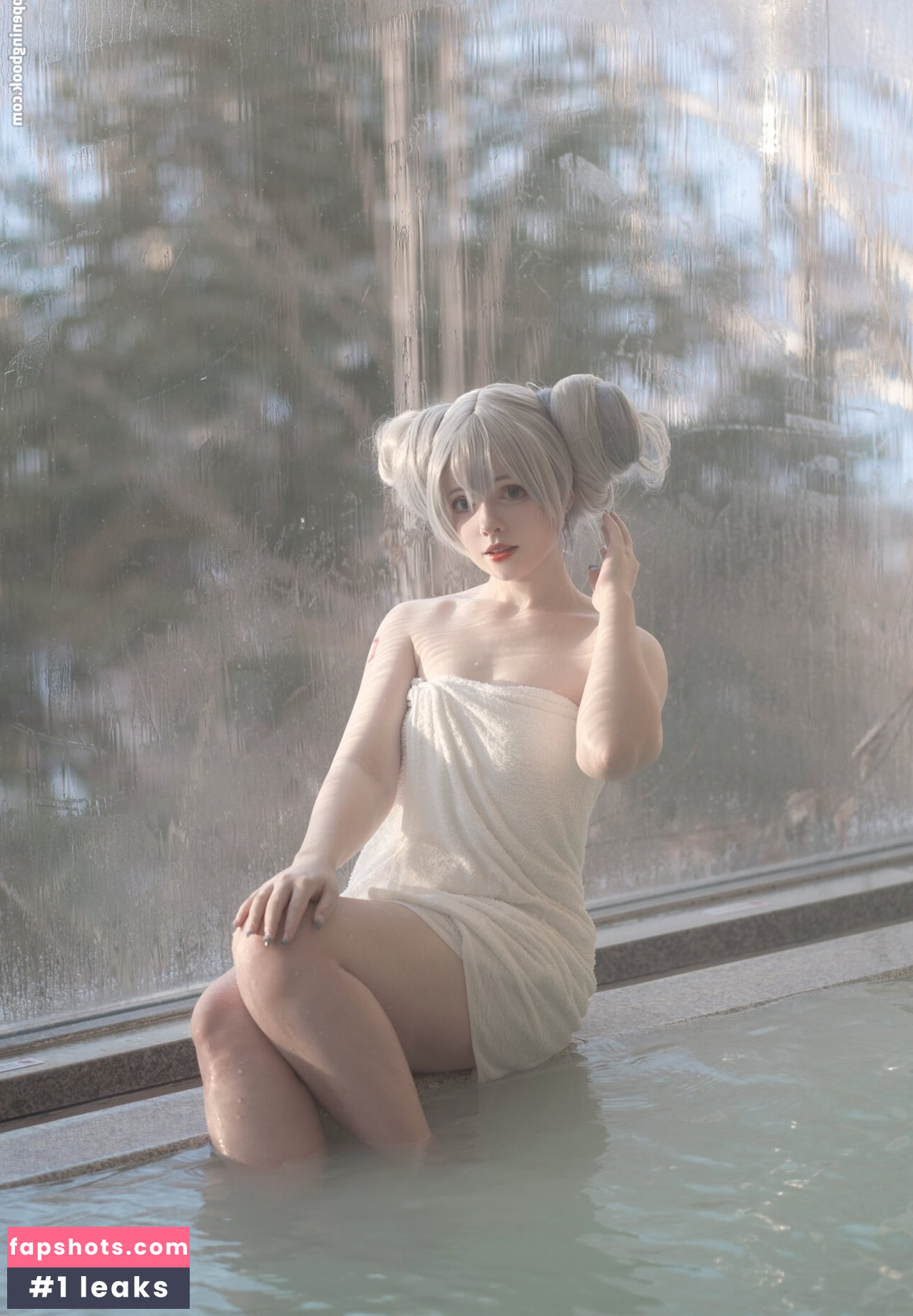 Saya Scarlet gallery photo #38