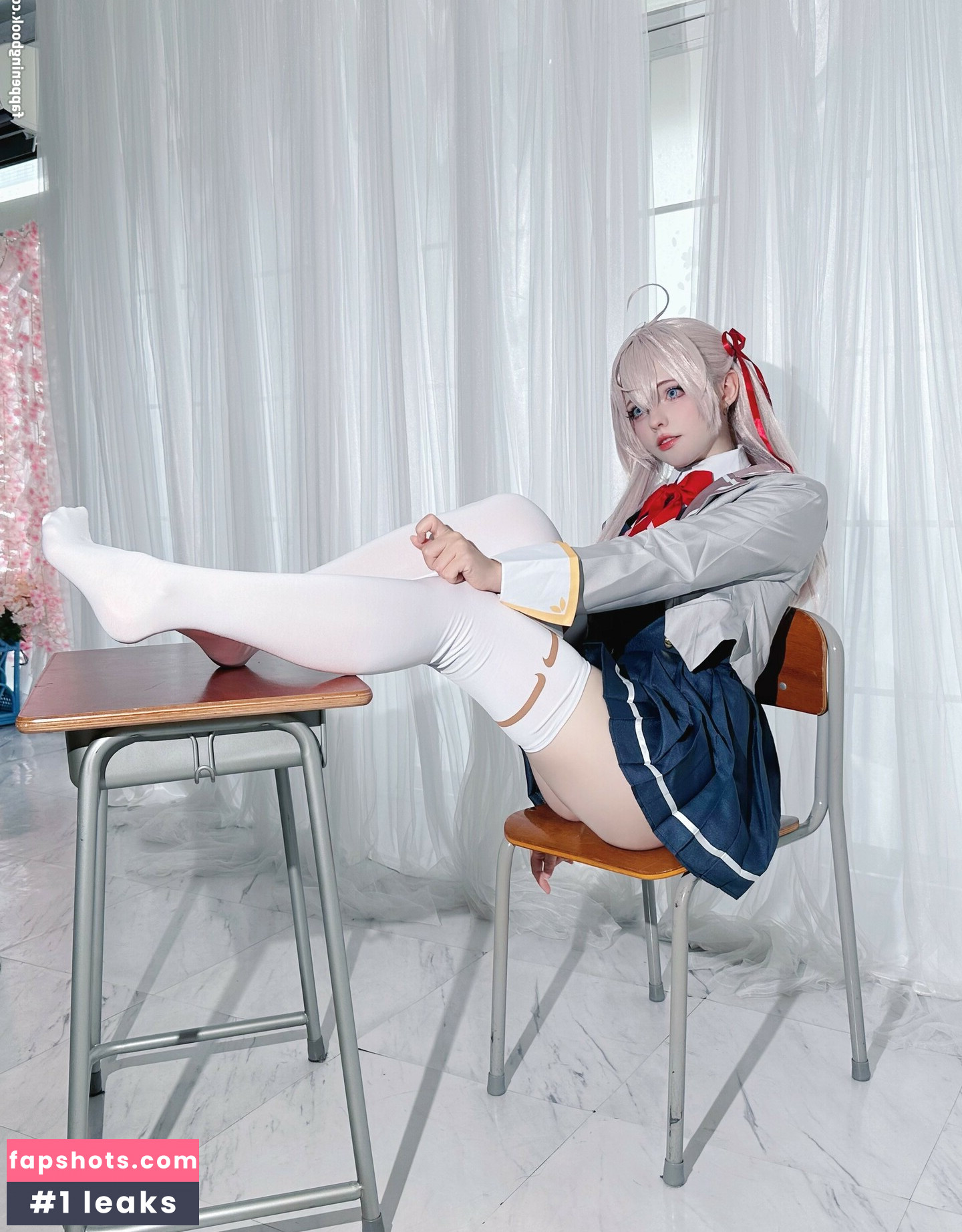 Saya Scarlet gallery photo #82