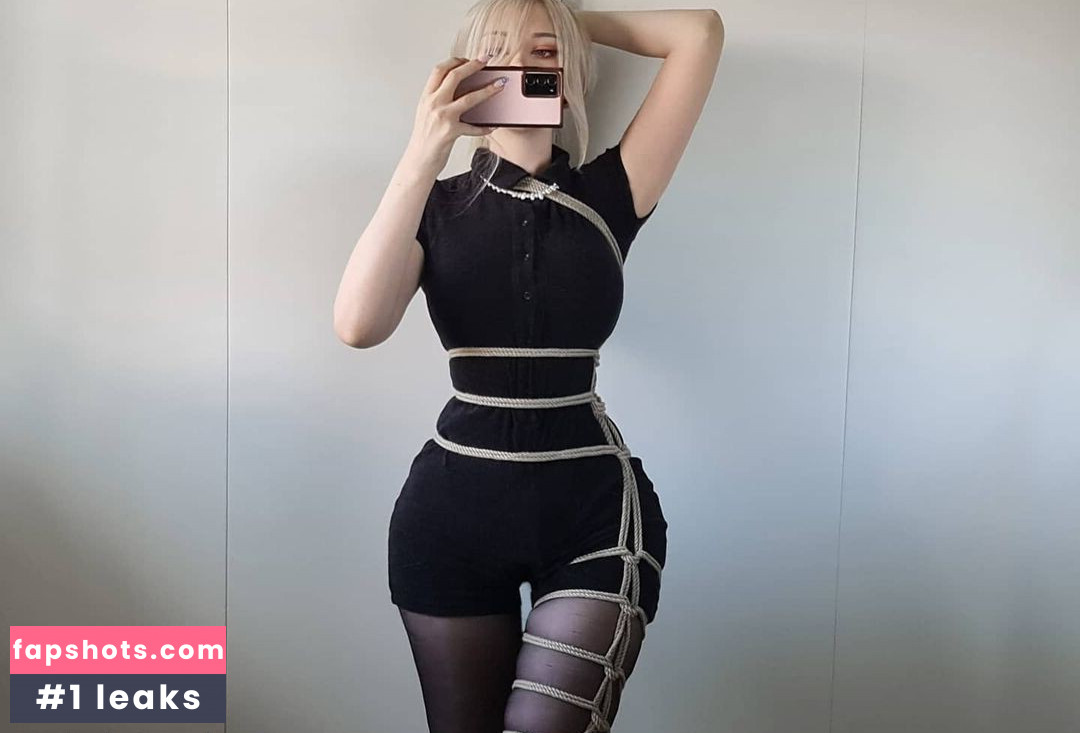 Saya The Fox Nude Leaks OnlyFans Photos #31 - Fapshots