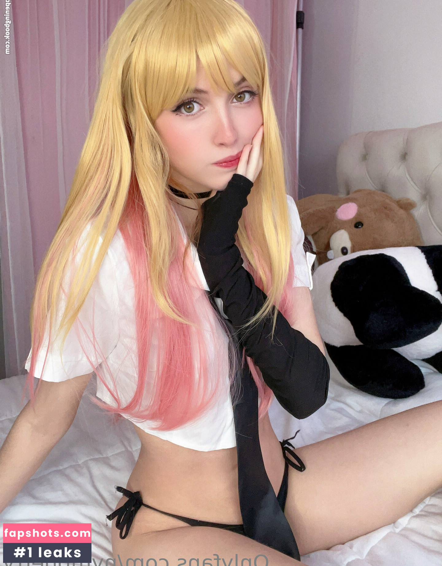 SayumeMii nude babe gallery