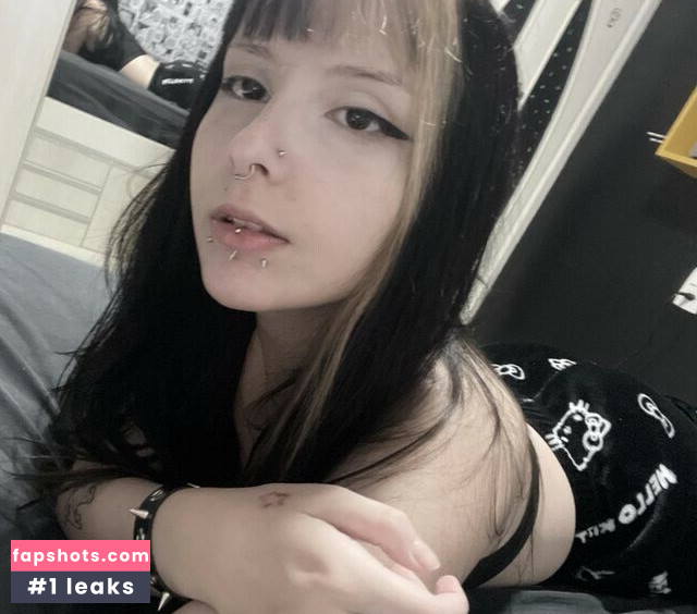 scaringthehoez gallery photo #5