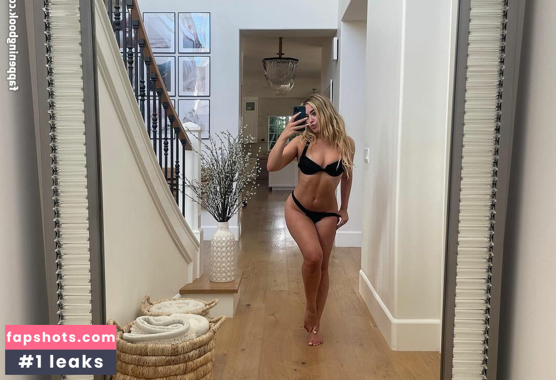 Scarlet Aviram Nude Leaks OnlyFans Photos #52 - LeakJerk