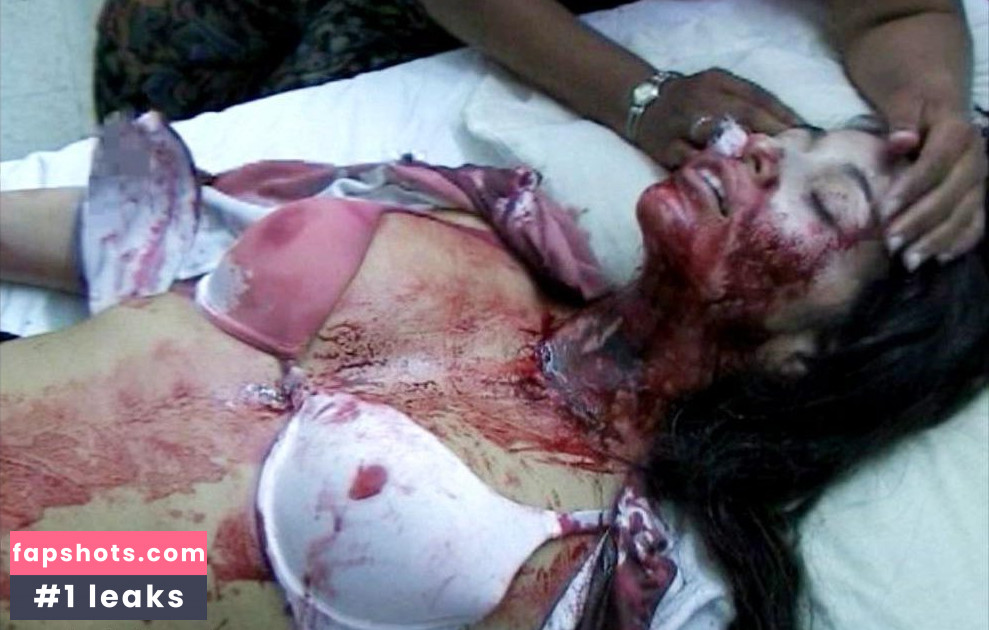 Scarlet Garcia nude babe gallery