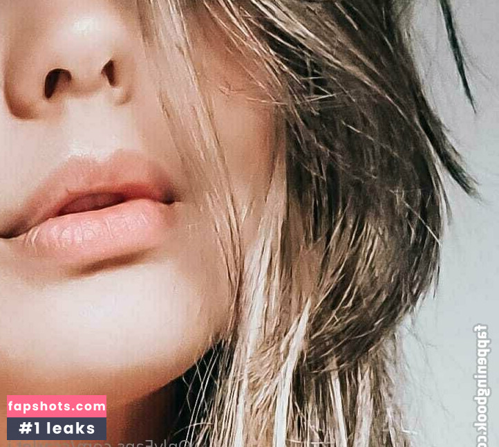 scarlet.j gallery photo #10