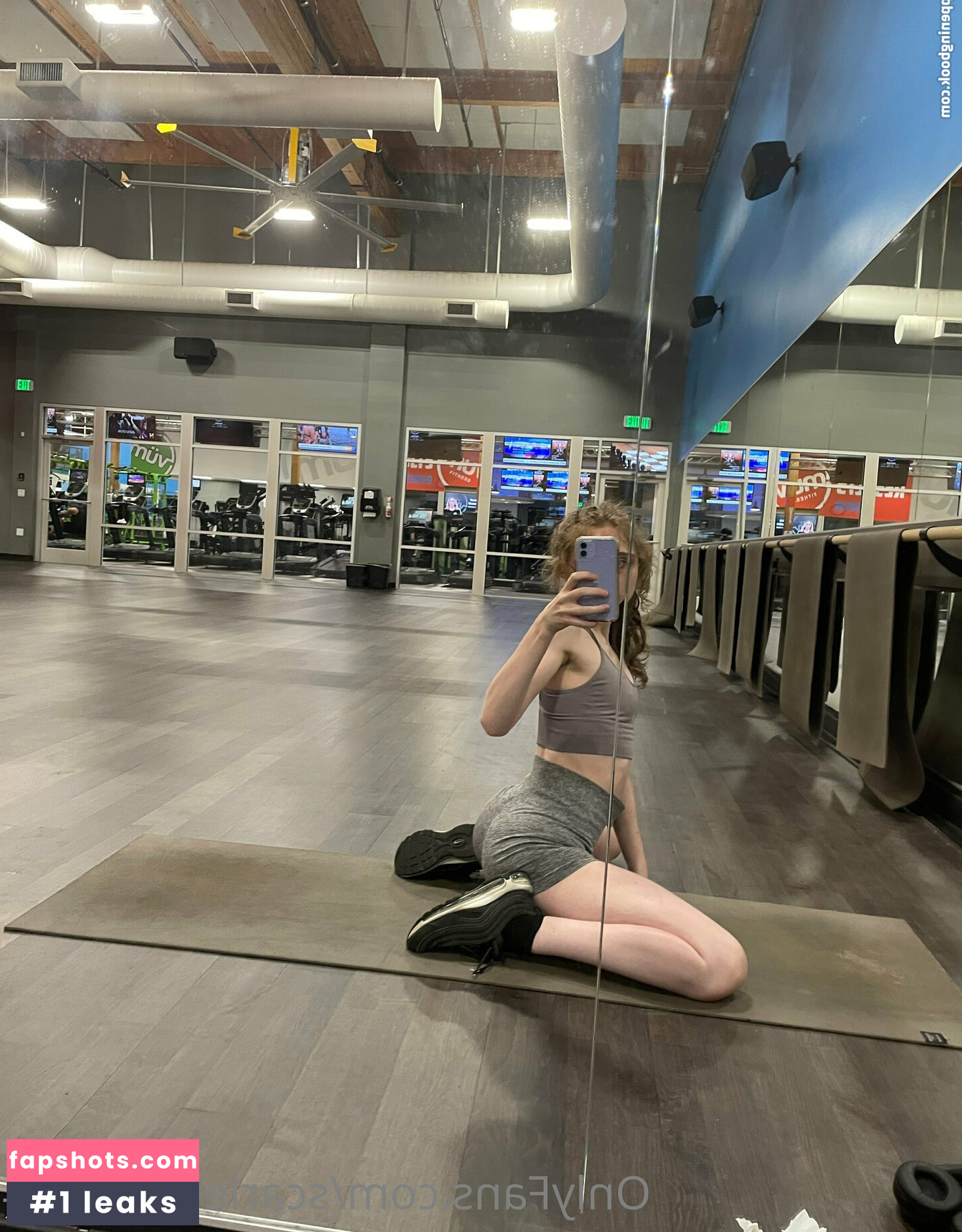 scarlethartt444 Nahé úniky fotek pouze od fanoušků #14 - Fapshots