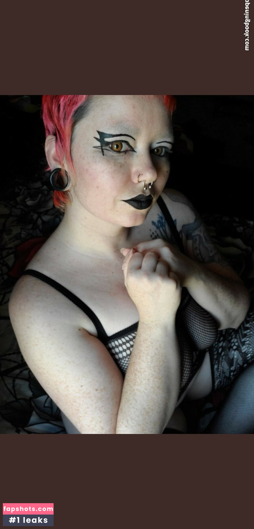 Scarletpyro gallery photo #4