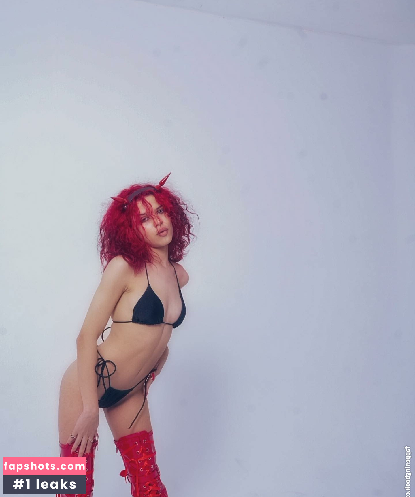 scarletsblade gallery photo #3