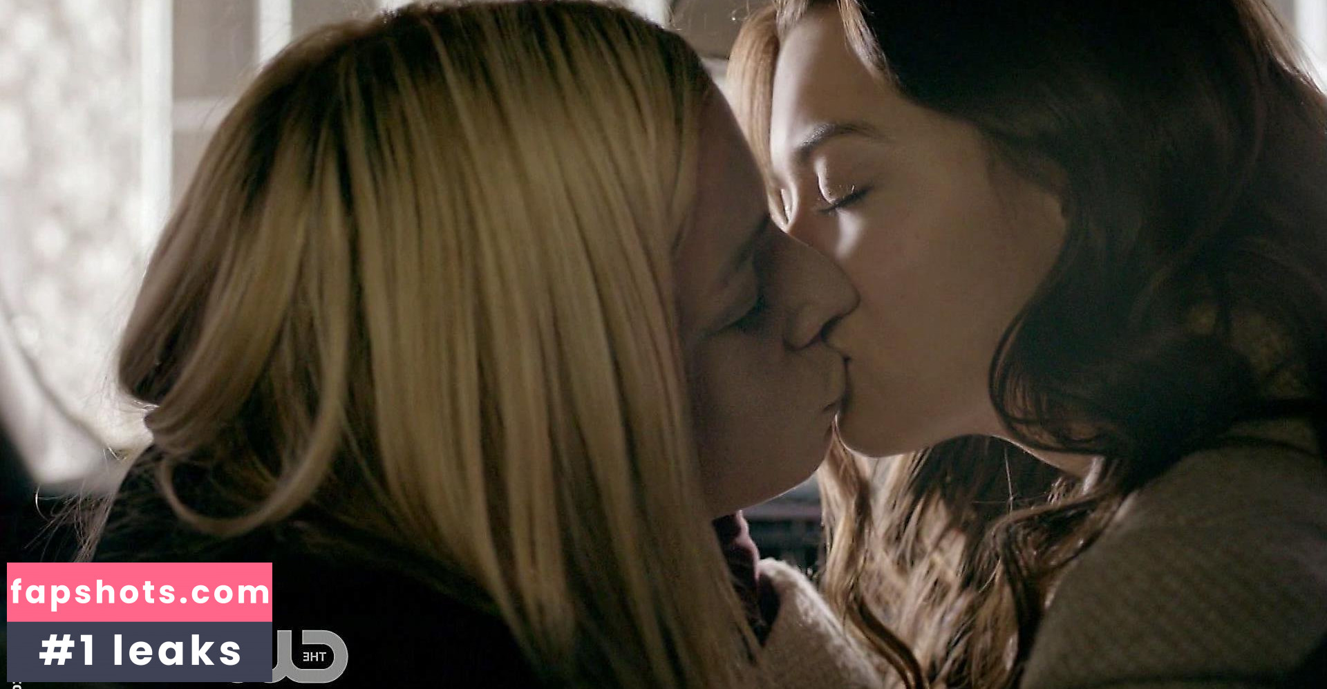 Scarlett Byrne gallery photo #15