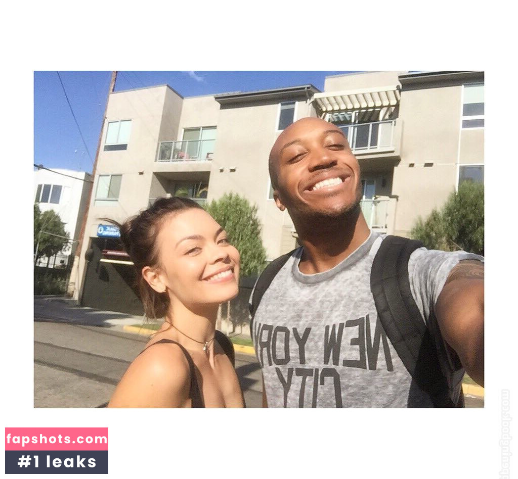 Scarlett Byrne gallery photo #49