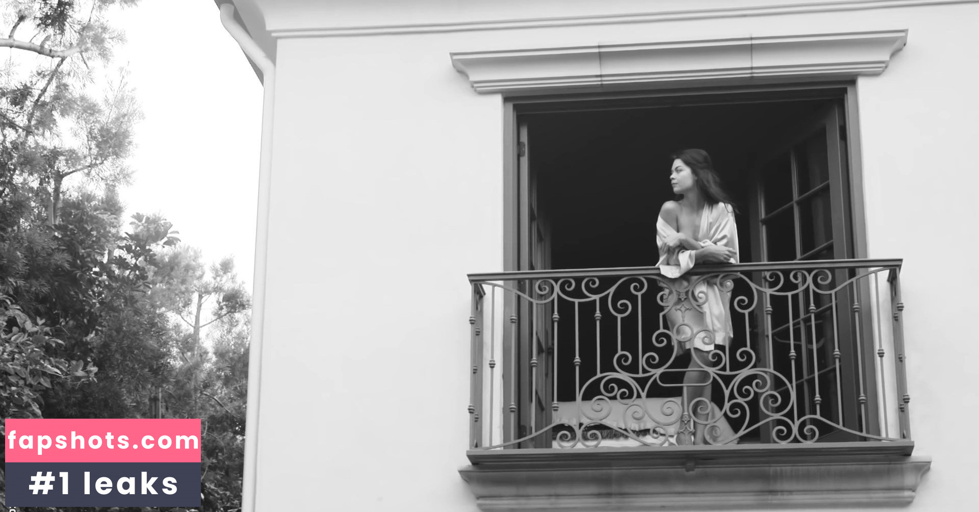 Scarlett Byrne gallery photo #62