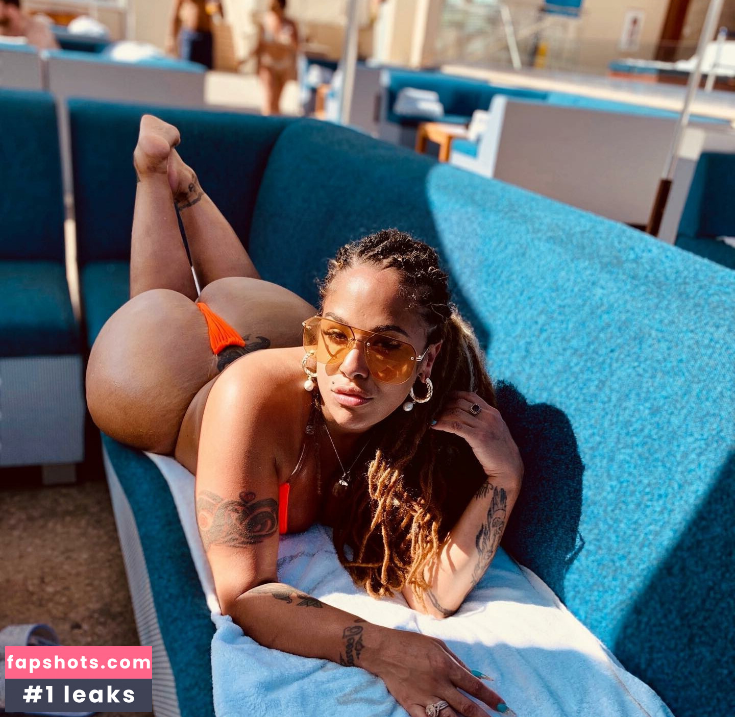 Scarlett Cakez gallery photo #72